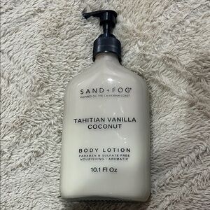 Sand + Fog Tahitian Vanilla Coconut Body Lotion - Cream Glass bottle